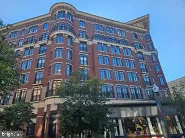 1390 Kenyon St Nw #702, Washington
