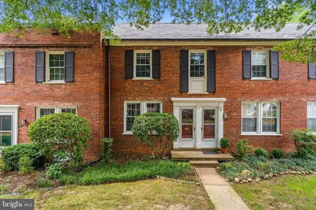 2600 16th St S #693, Arlington