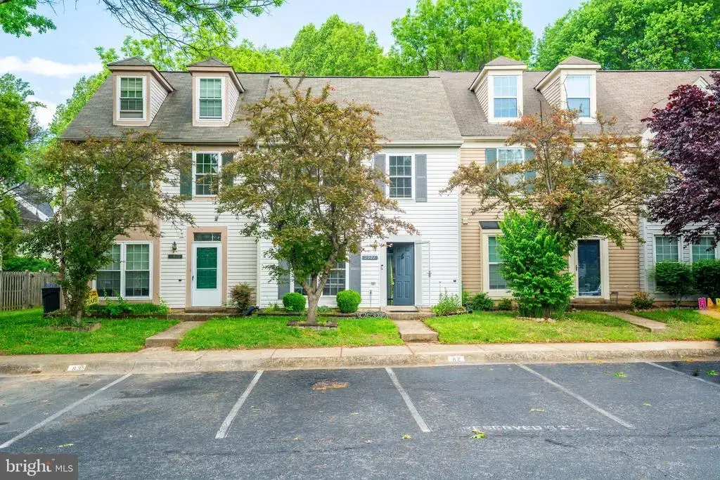 2922 Strauss Ter, SILVER SPRING