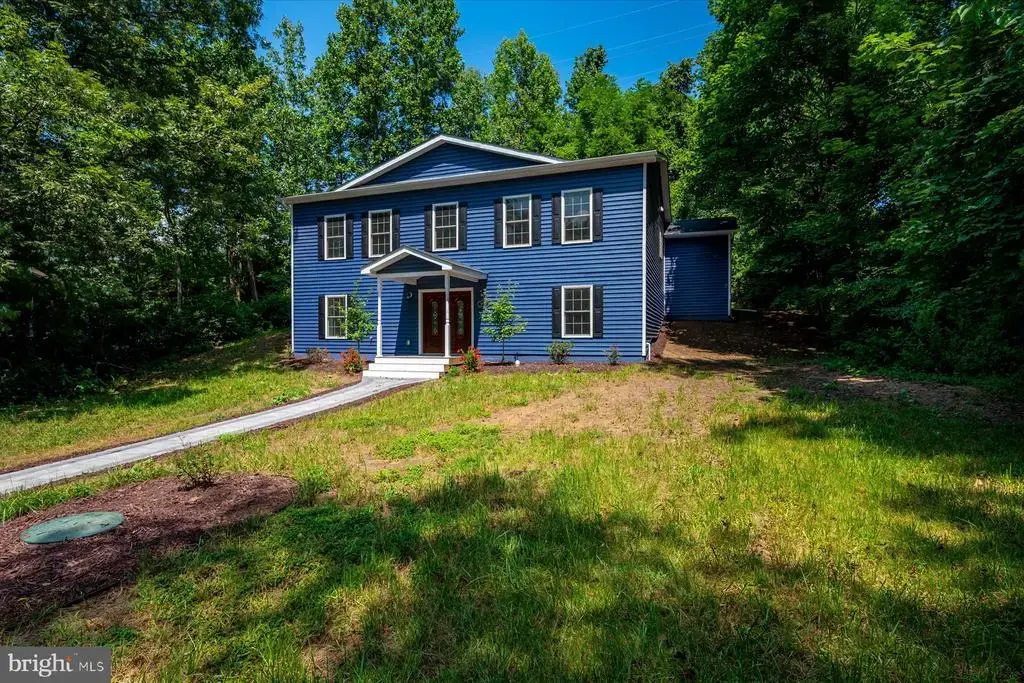 1400 Lower View Ct, CROWNSVILLE