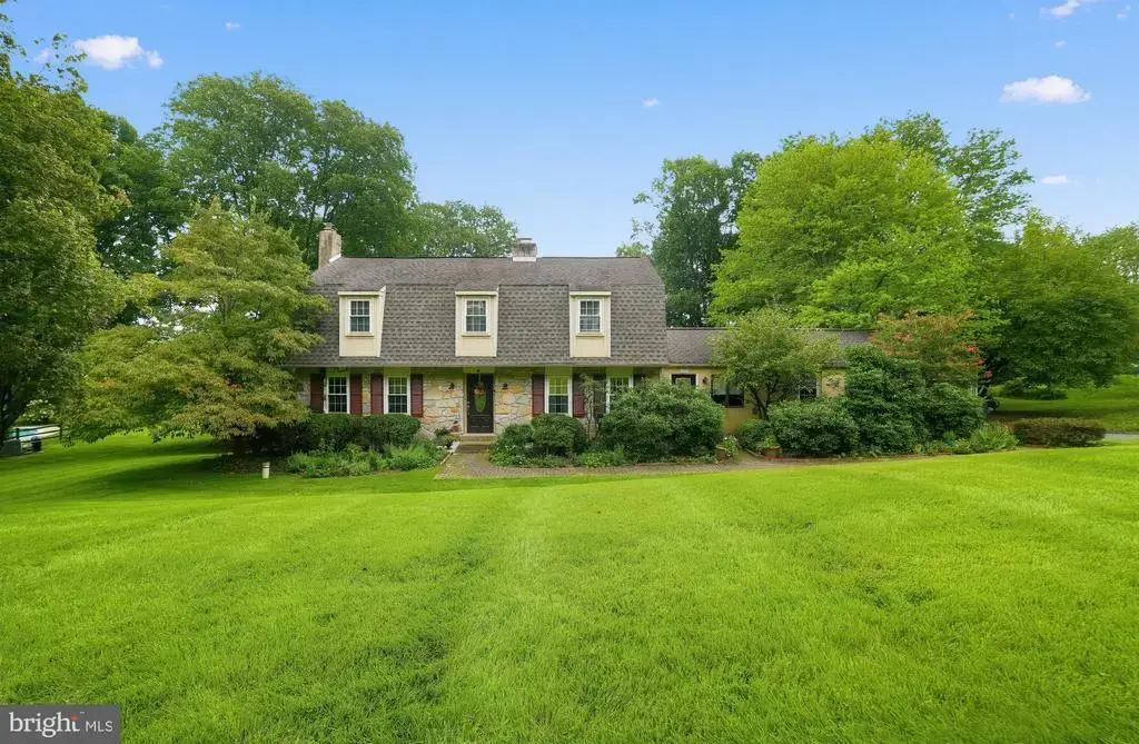 912 Warrior Rd, MALVERN