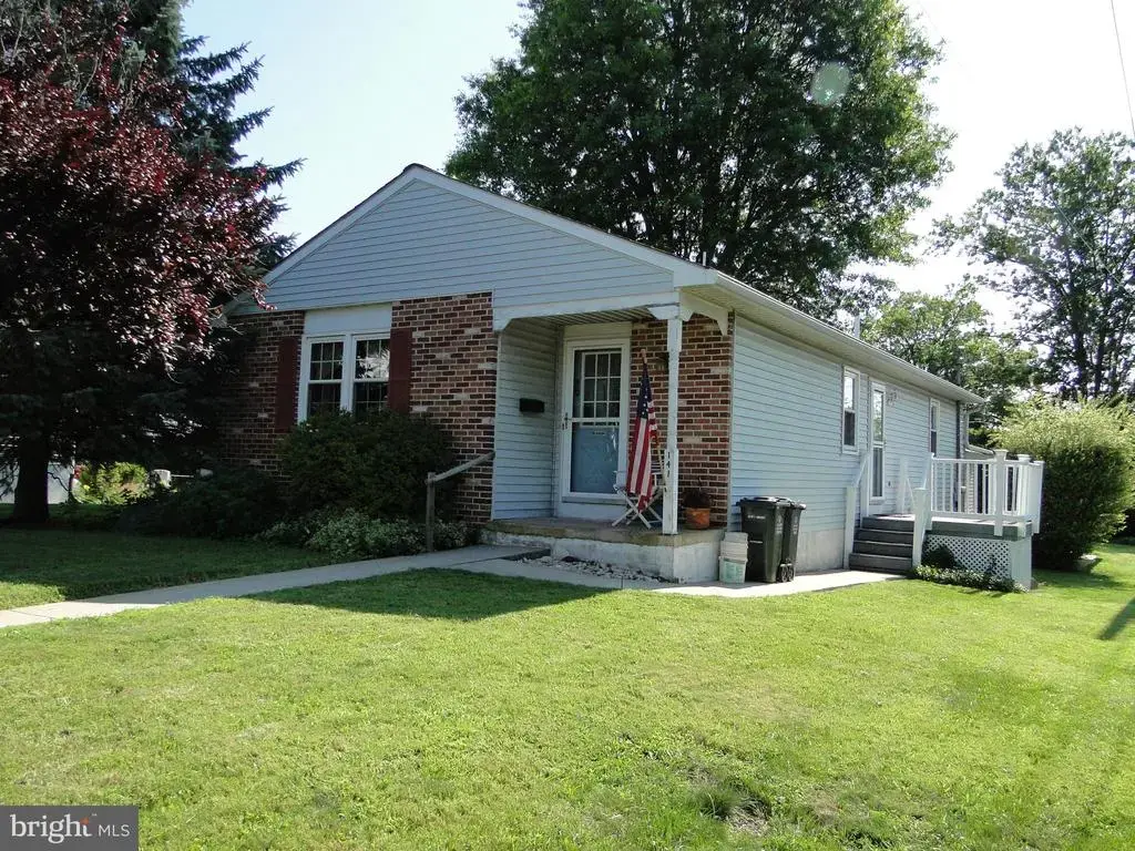 141 S 9th St, QUAKERTOWN