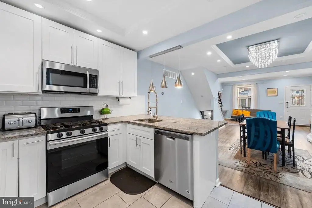 2311 Tasker St, PHILADELPHIA