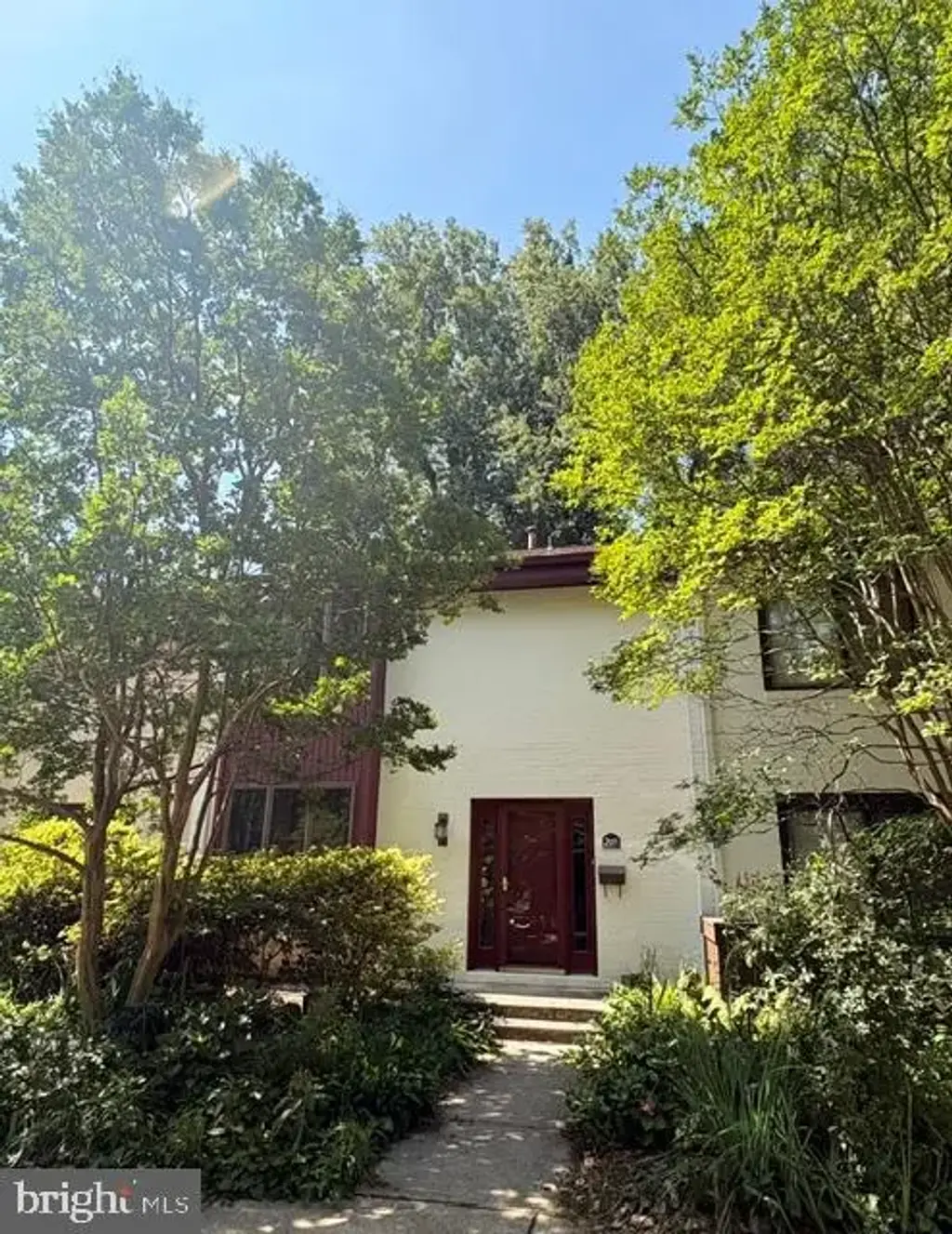 2071 Golf Course Dr, RESTON