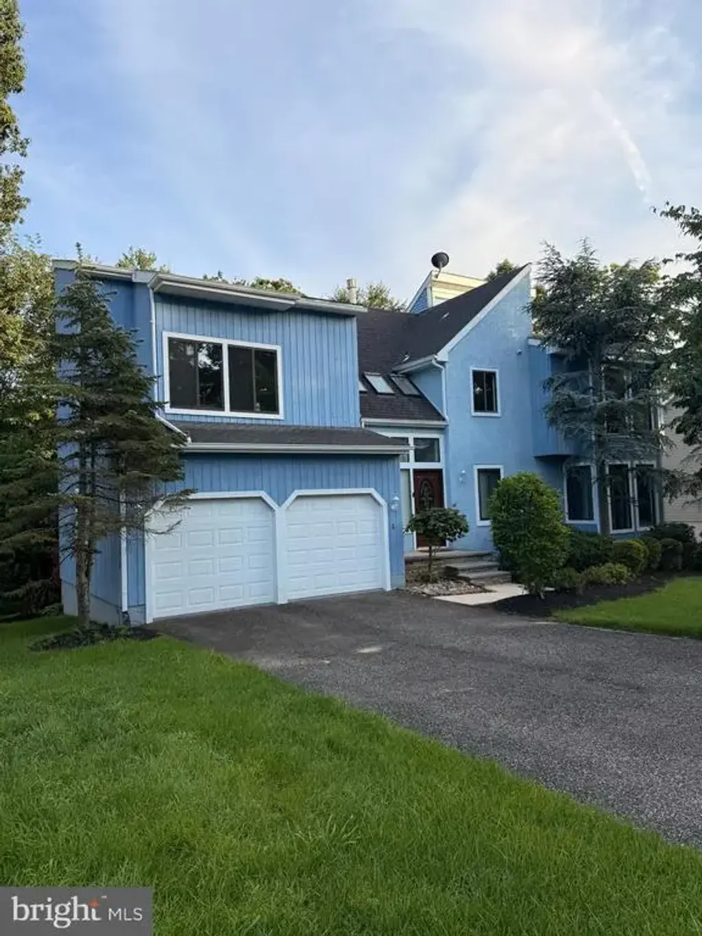 4 Johnson Ln, VOORHEES