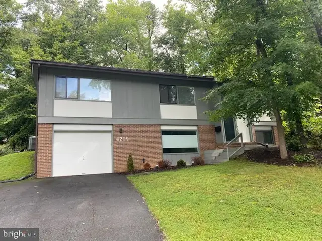 4219 Elizabeth Ln, Annandale