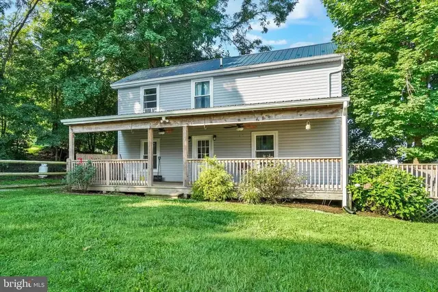 1004 Main St, Delta