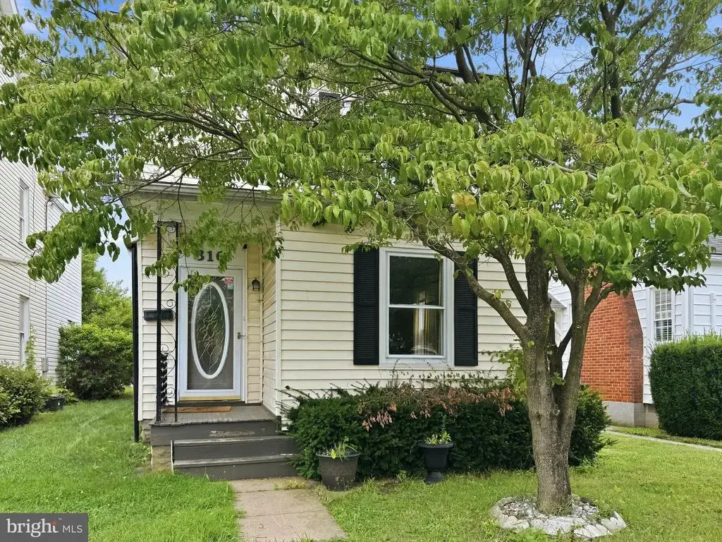 816 Maryland Ave, HAGERSTOWN