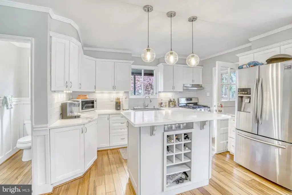 113 E Taylor Run Pkwy, ALEXANDRIA
