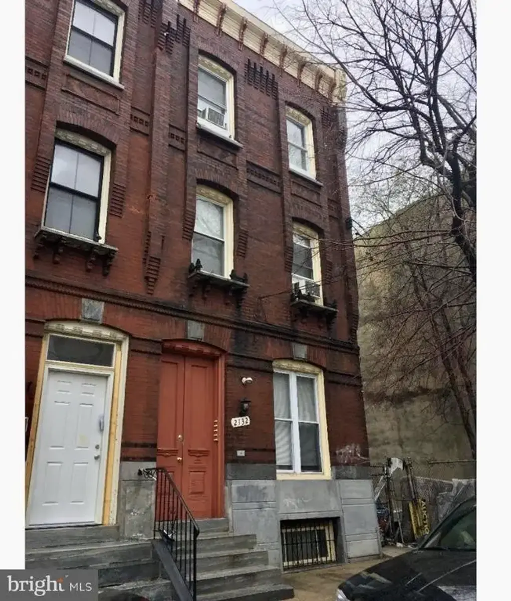 2132 N Uber St, PHILADELPHIA