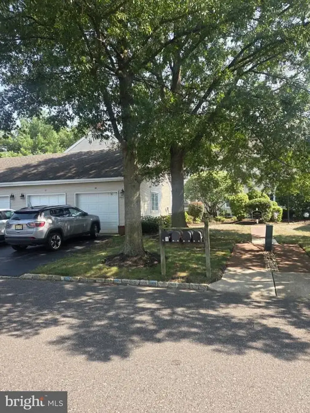 11c Chadwick Ln, JAMESBURG