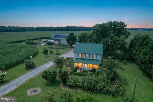994 Vernon Rd, Harrington