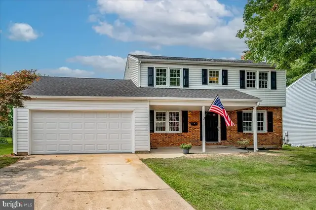 6 Black Rd, New Castle