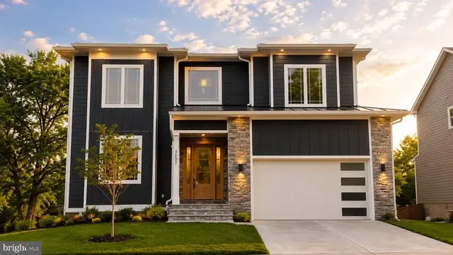 3607 Heritage Ln, Fairfax
