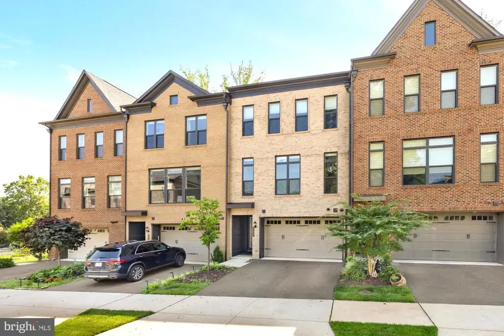 4505 Plateau Dr, FAIRFAX
