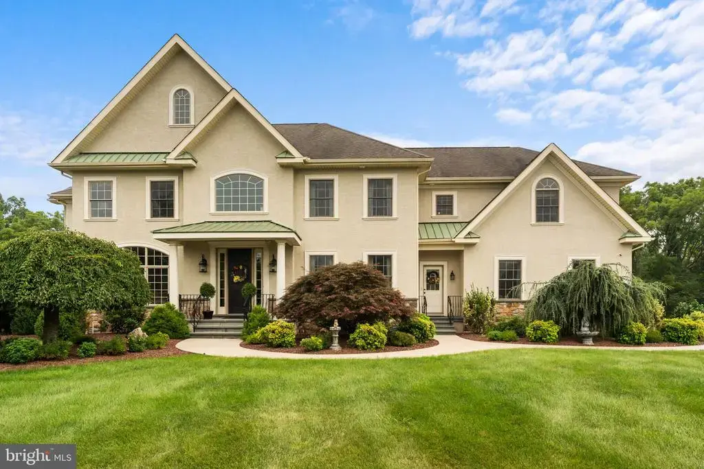 1892 Old Forge Way, WORCESTER