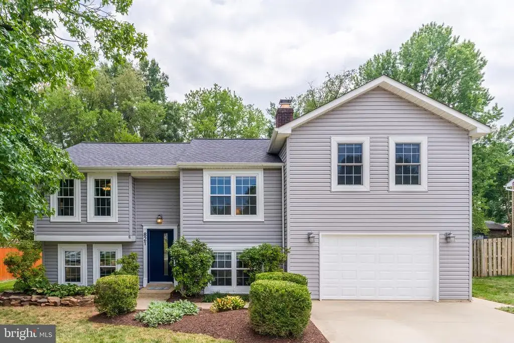 821 Cattail Ln Ne, LEESBURG