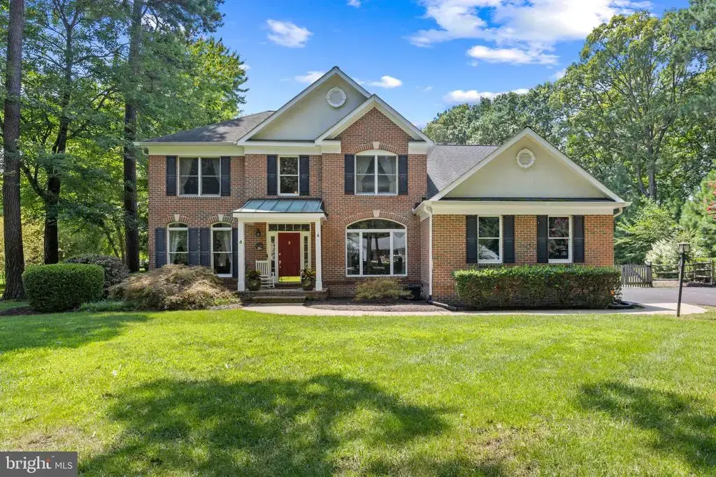 4 Prospect Bay Dr W, GRASONVILLE