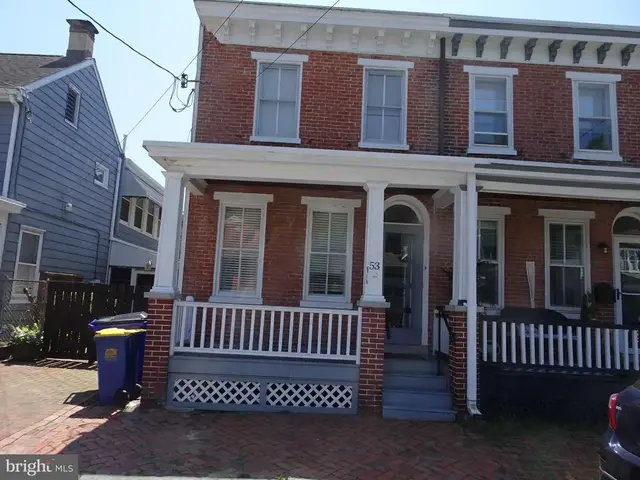 53 W 5th St, New Castle