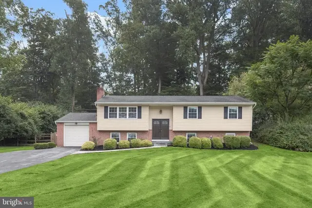 8533 High Ridge Rd, Ellicott City