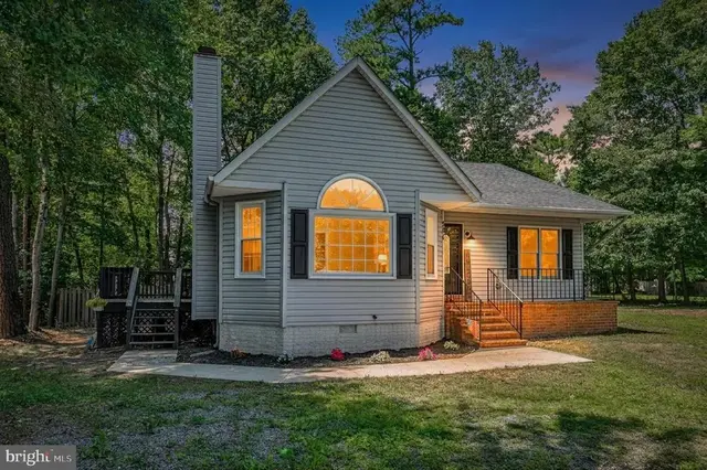 306 Crump Dr, Ruther Glen