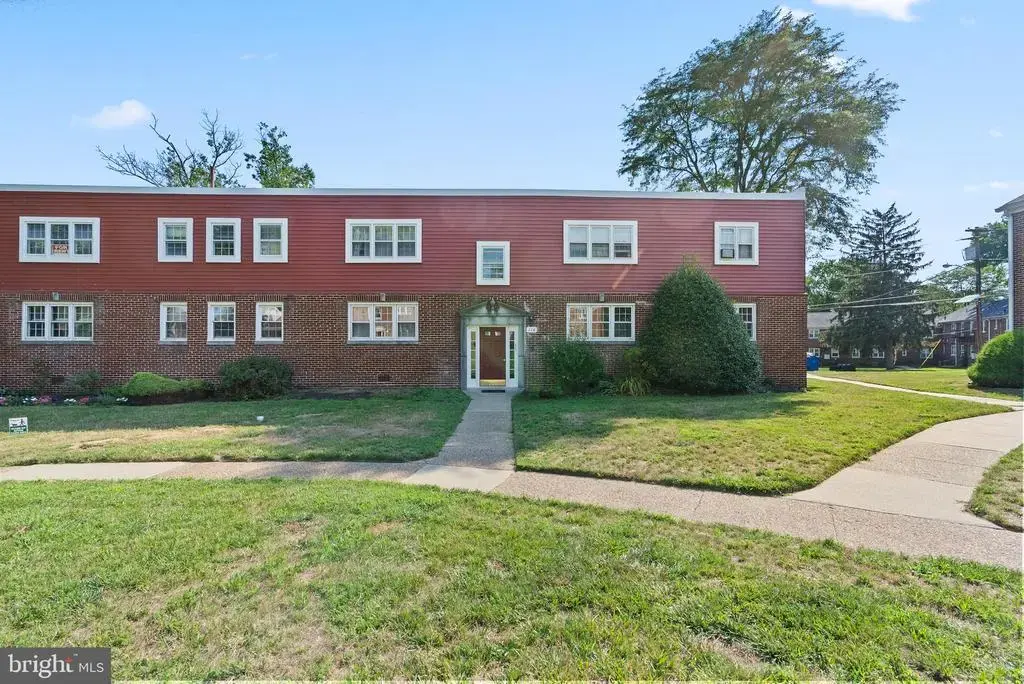 114f Cherry Parke, CHERRY HILL