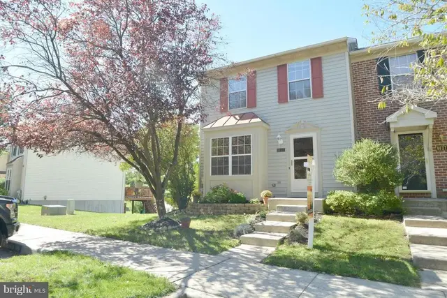 8625 Andrew Ellicott Ct #8, Ellicott City