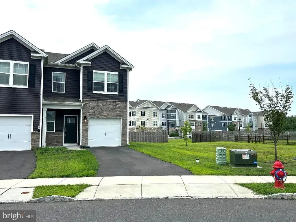 50 Peregrine Way, BURLINGTON