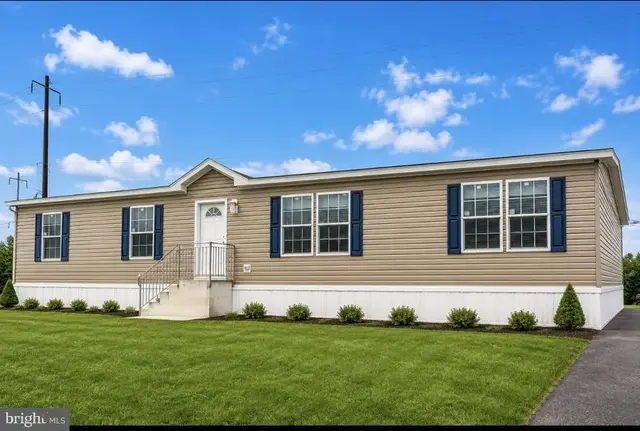 176 Omaha Ave, Dover