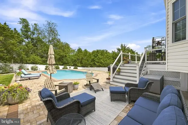 107 Dell Ct, Winchester