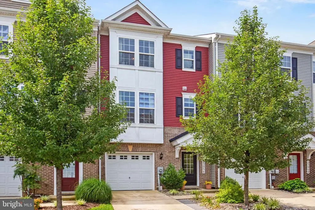 23054 Mountain Laurel Ln, CALIFORNIA
