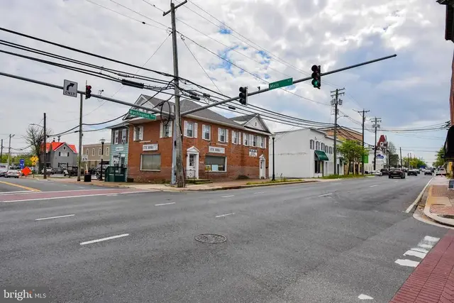 216 Main St, Laurel