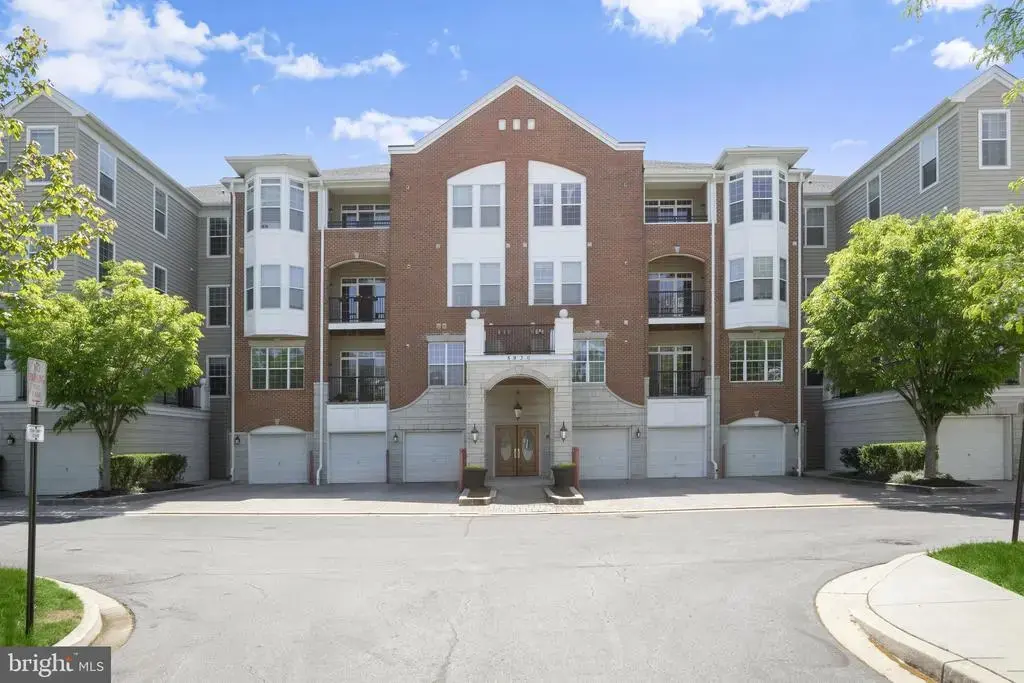5930 Great Star Dr #303, CLARKSVILLE