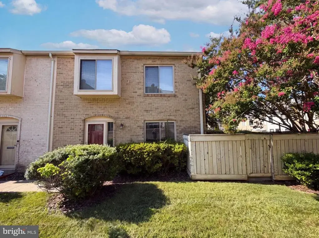 9983 Ridgeline Dr, MONTGOMERY VILLAGE