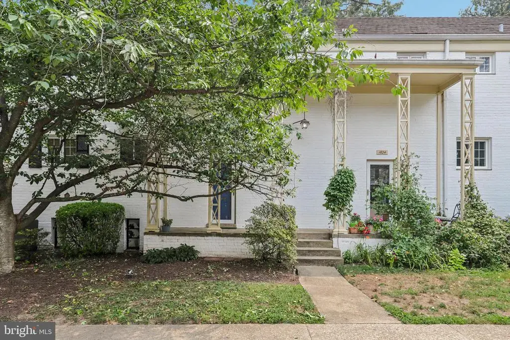 1622 Ripon Pl, ALEXANDRIA