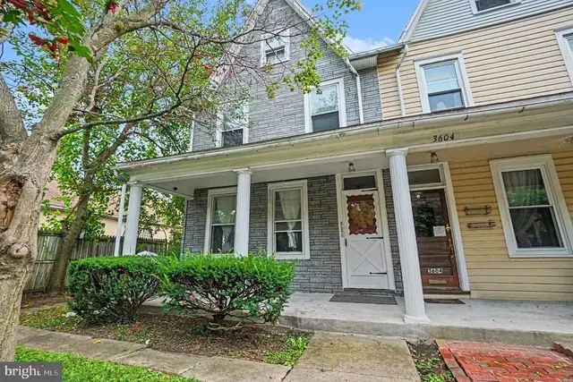 3606 St Lawrence Av, Reading