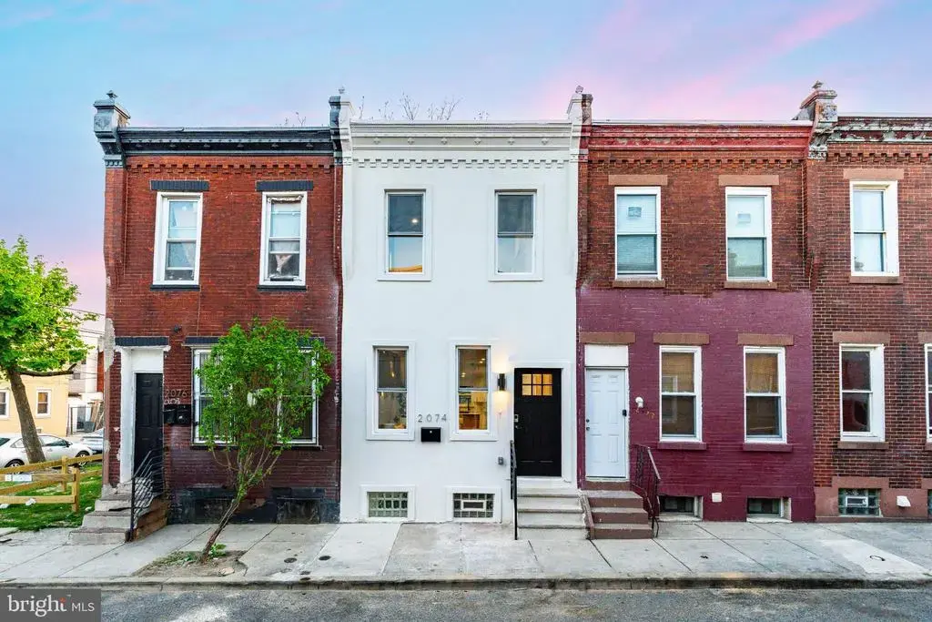 2074 Birch St, PHILADELPHIA