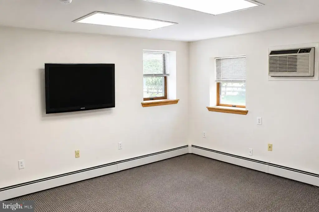 2135 Bustard Rd #suite 5, LANSDALE