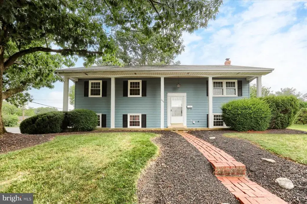 434 N Holly St, ELIZABETHTOWN
