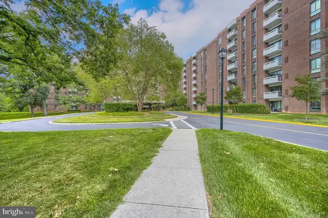 7 Slade Ave #119, Baltimore
