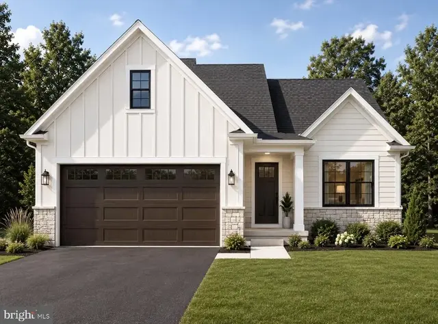 8 Lantern Ct, Carlisle