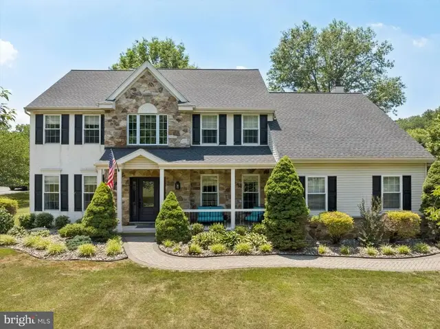 109 W Clay Creek Ln, Kennett Square