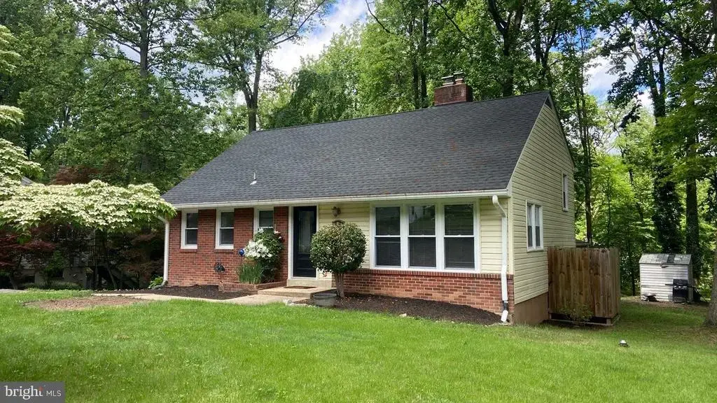 6006 Windham Rd, LAUREL