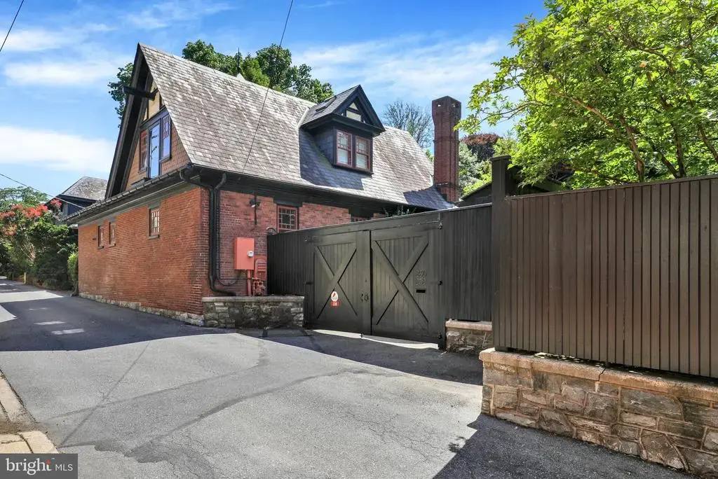 236 Concord St, LANCASTER