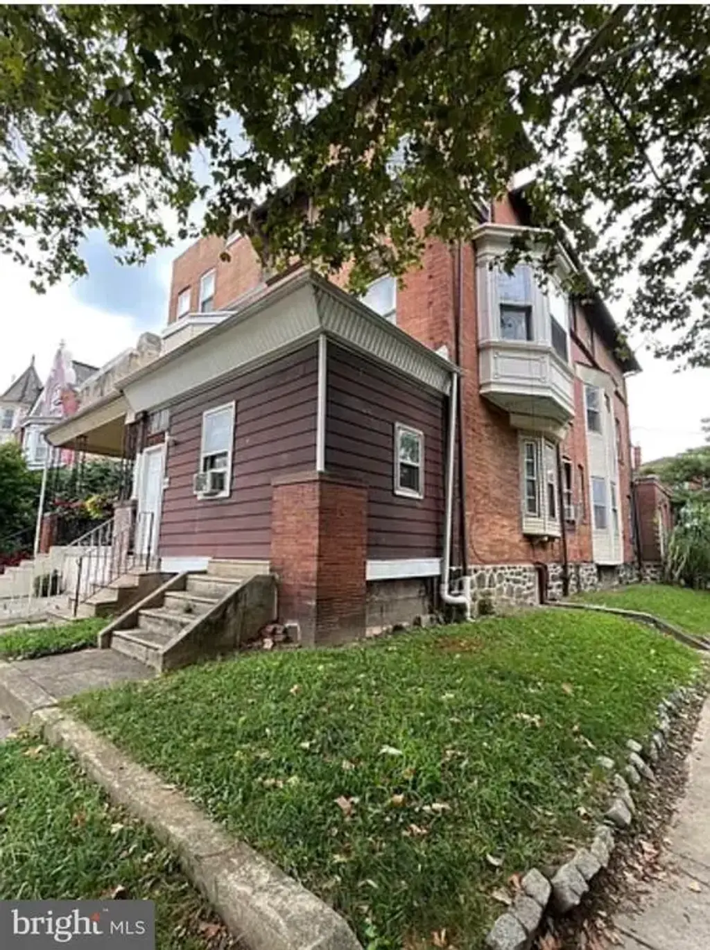 5001 Cedar Ave, PHILADELPHIA