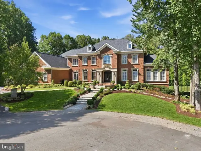 3002 Apple Brook Ln, Oakton
