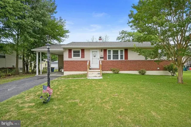 939 Buck Dr, Dover