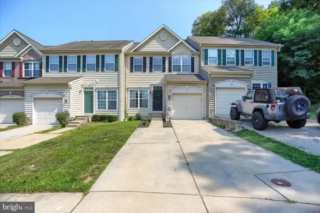105 Rustic Ct, Perryville