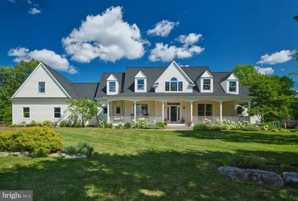 6230 Saw Mill Rd, NEW HOPE