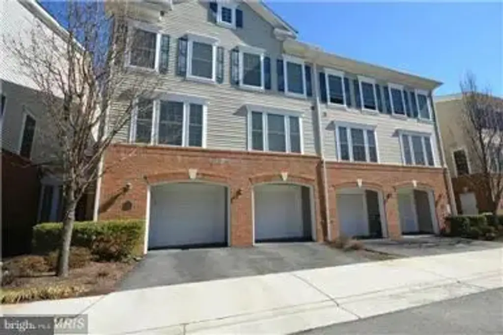 7047 Huntley Run Pl #115, ALEXANDRIA